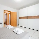 Guesthost - Ca' Mastro Bright Flat With Parking Lejlighed Tavullia