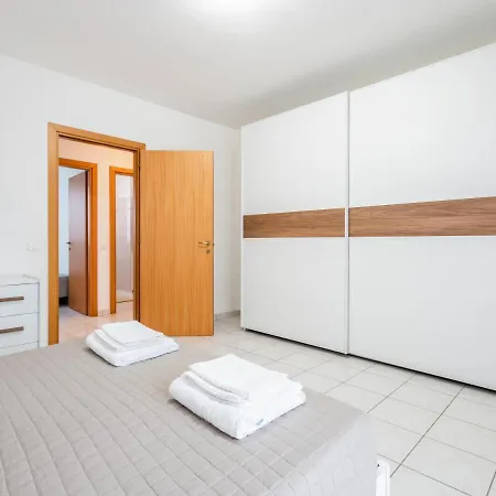 Ca' Mastro Bright Flat With Parking Appartement Tavullia